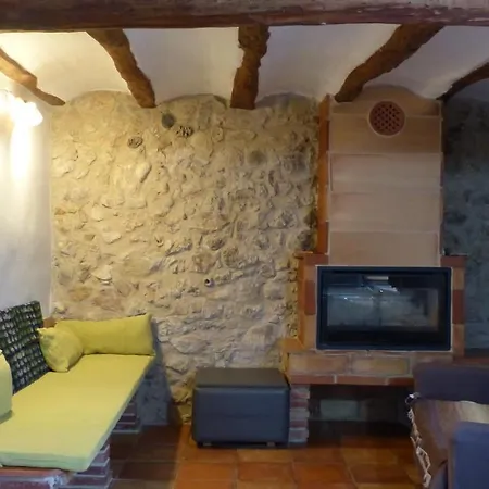 Casa Sisco, Dins De La Vall D'Ager بيت للعطل