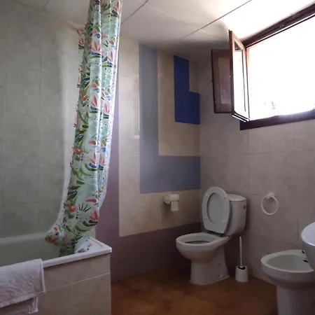 Casa Sisco, Dins De La Vall D'Ager * أغير