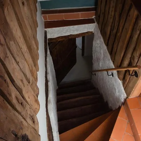 Casa Sisco, Dins De La Vall D'Ager بيت للعطل *